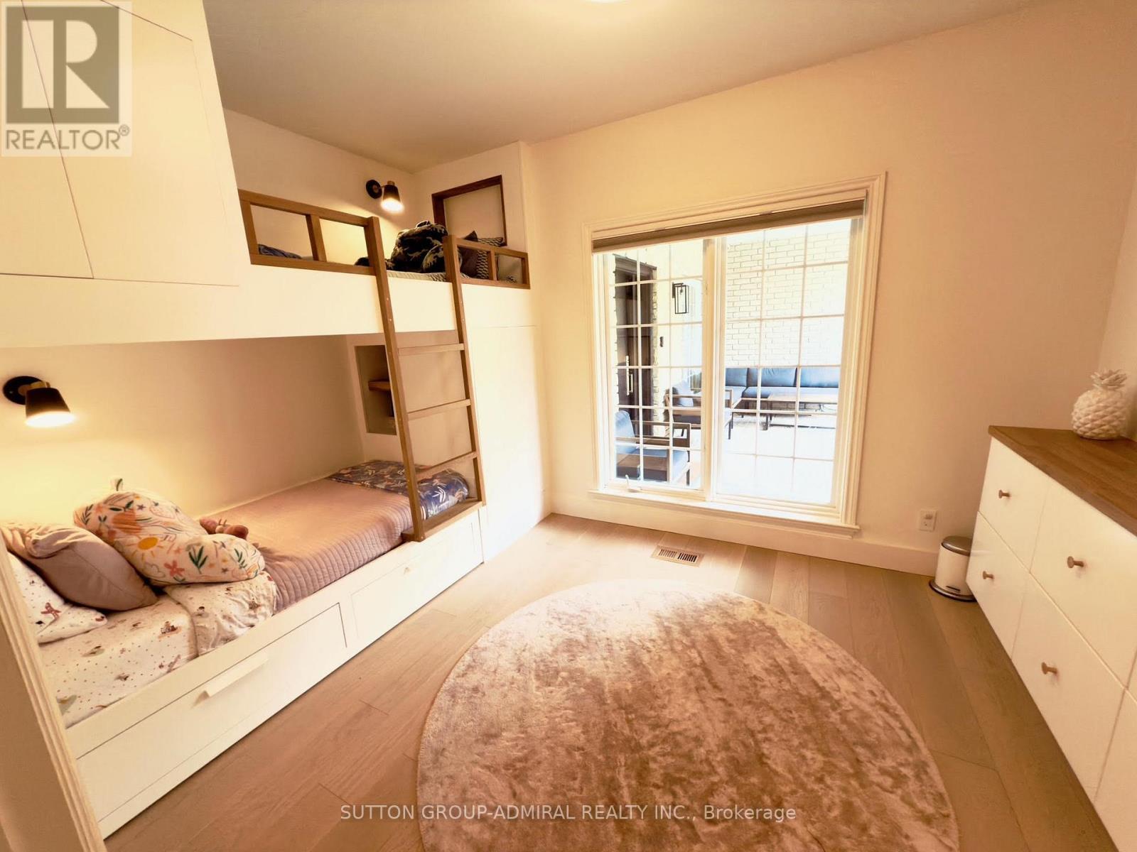 












3410 GREENWOOD ROAD

,
Pickering,




Ontario
L0H1H0

