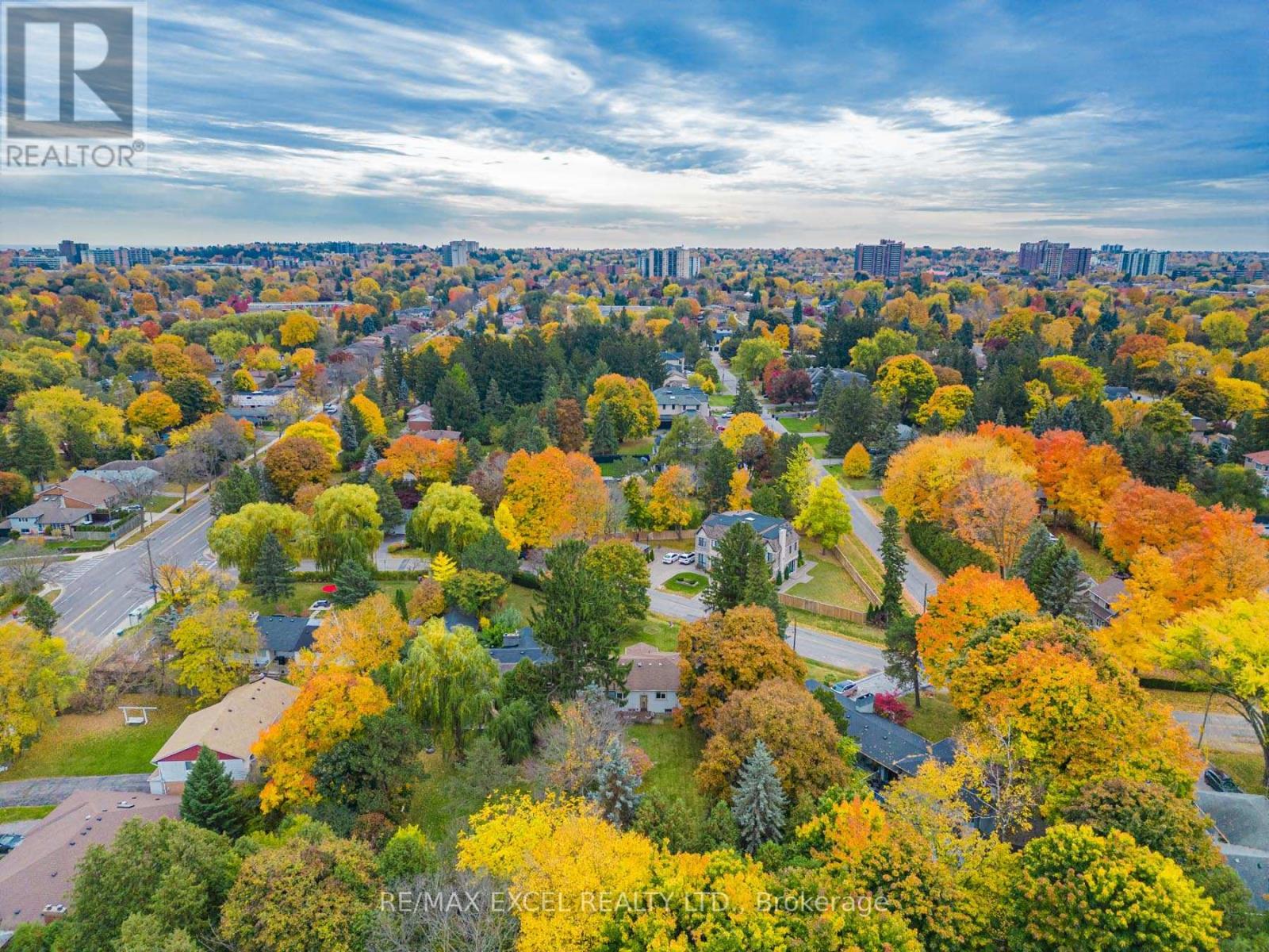 












106 CEDAR BRAE BOULEVARD

,
Toronto (Eglinton East),




Ontario
M1J2K5

