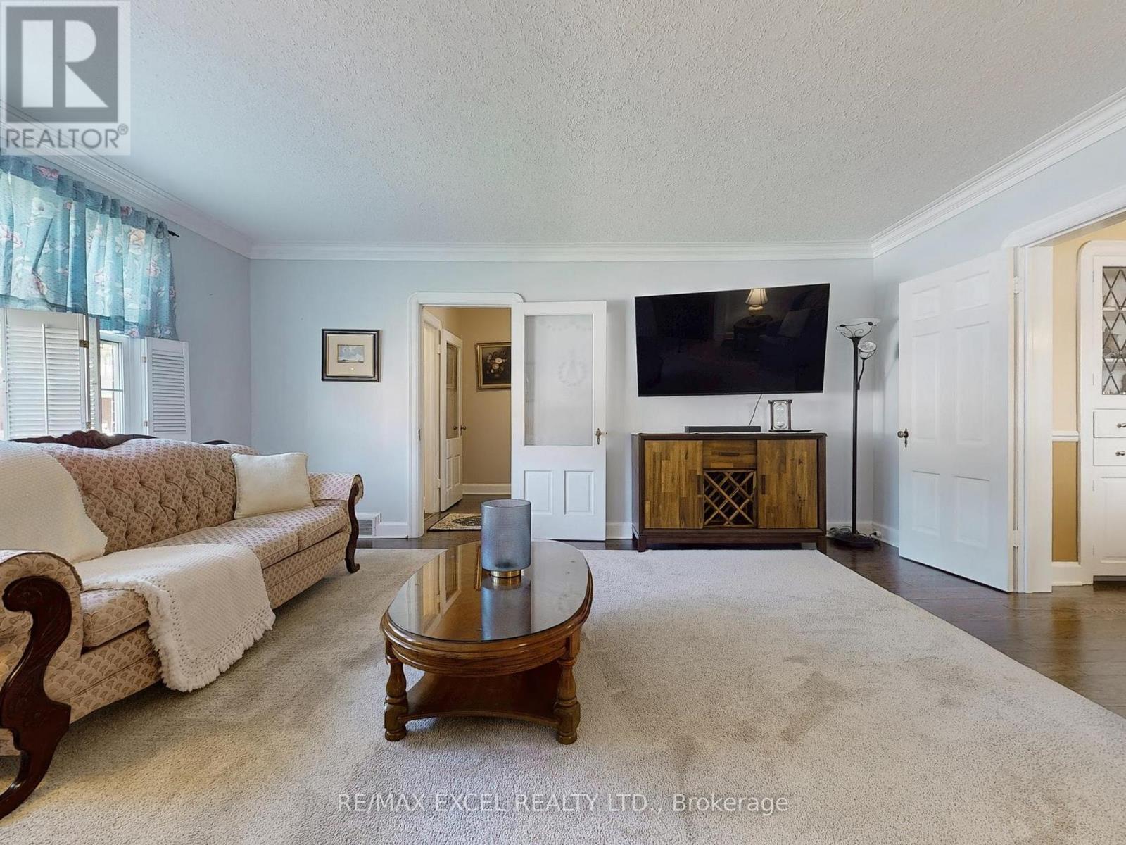












341 RICHMOND STREET

,
Oshawa (O'Neill),




Ontario
L1G1E8

