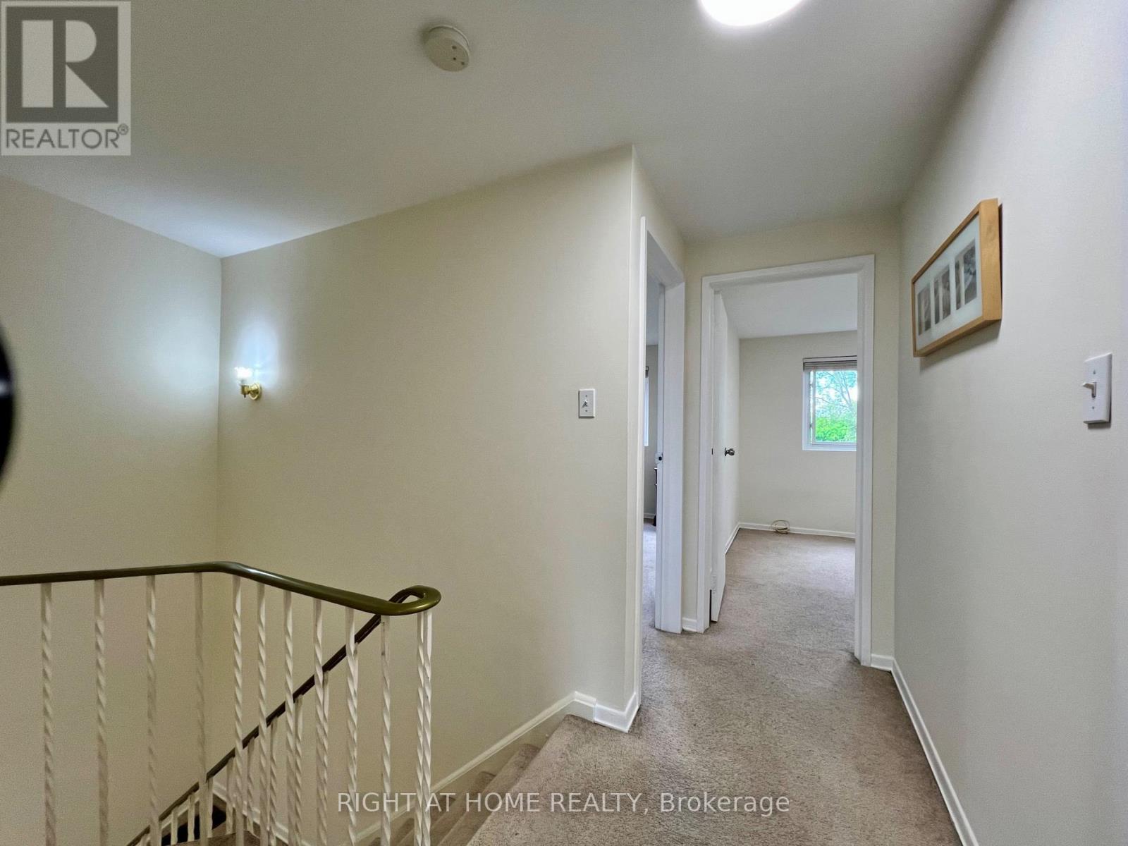 












43 - 286 SPRUCEWOOD COURT

,
Toronto (L'Amoreaux),




Ontario
M1W1P9

