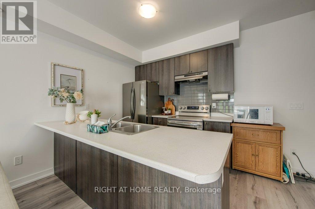 












908 - 1655 PALMERS SAW MILL ROAD

,
Pickering (Duffin Heights),




Ontario
L1X0R3

