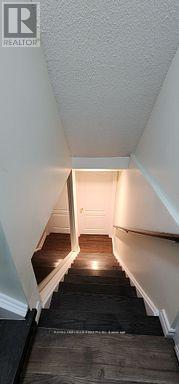 












BSMT - 40 BROCKMAN CRESCENT

,
Ajax (Central West),




Ontario
L1T4B3

