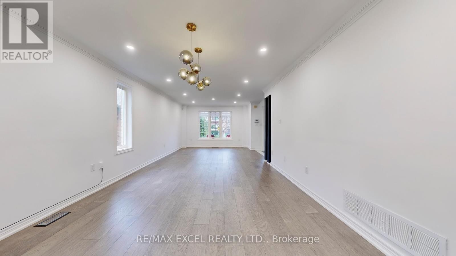 












143 SAMAC TRAIL

,
Oshawa (Samac),




Ontario
L1G7V9

