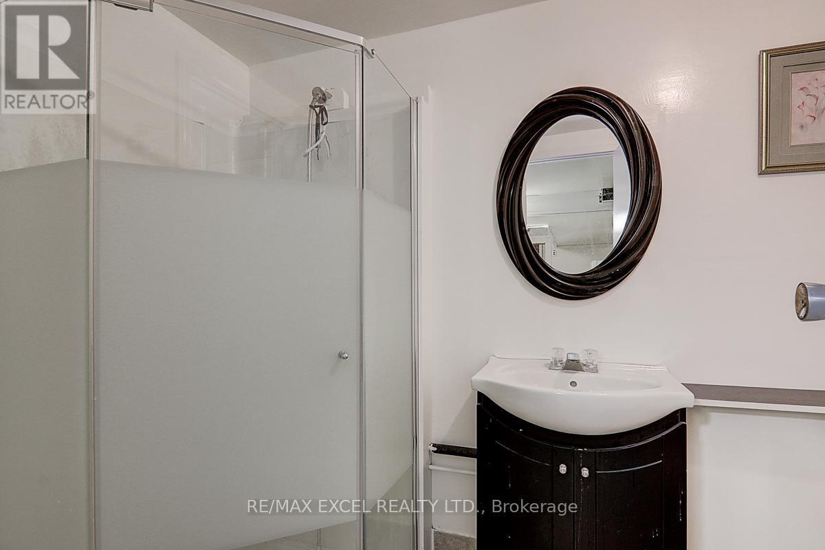 












121 AMBERJACK BOULEVARD

,
Toronto (Woburn),




Ontario
M1H2J6

