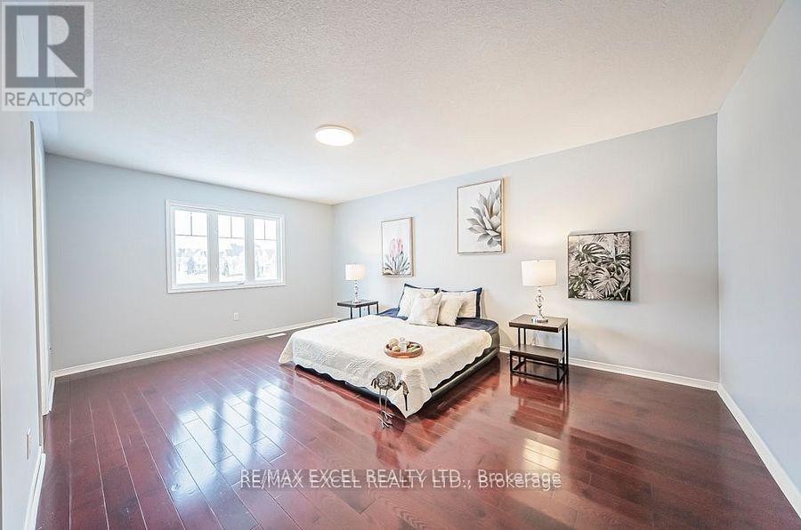 












3 HEADON AVENUE

,
Ajax (Central East),




Ontario
L1Z1R4

