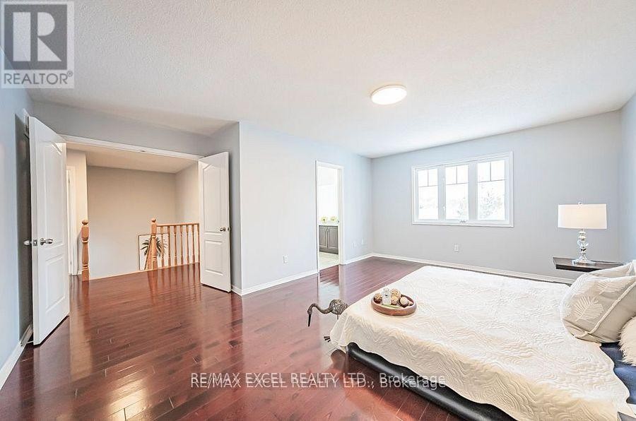 












3 HEADON AVENUE

,
Ajax (Central East),




Ontario
L1Z1R4

