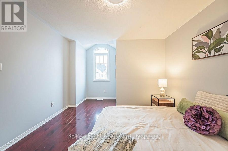 












3 HEADON AVENUE

,
Ajax (Central East),




Ontario
L1Z1R4

