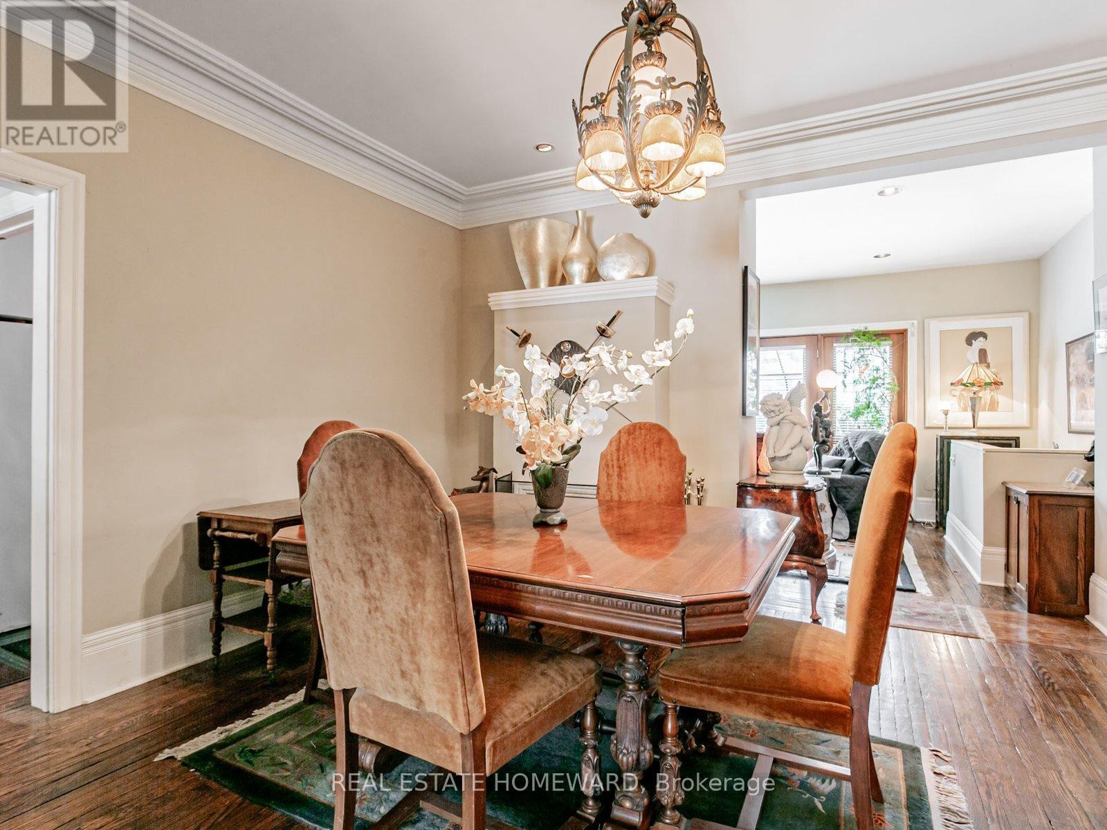 












39 WOLFREY AVENUE

,
Toronto (North Riverdale),




Ontario
M4K1K9

