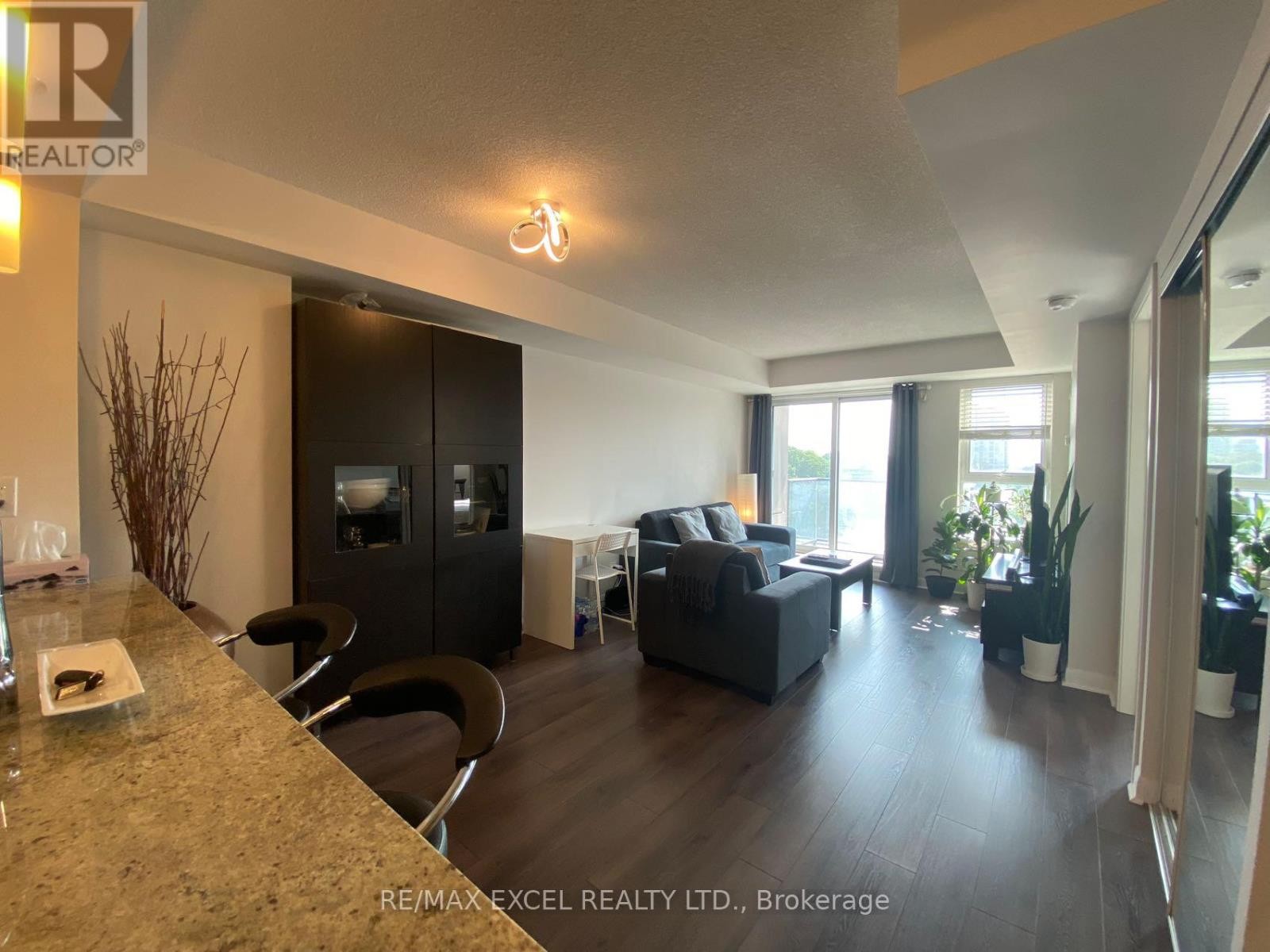 












809 - 190 BOROUGH DRIVE

,
Toronto (Bendale),




Ontario
M1P0B6

