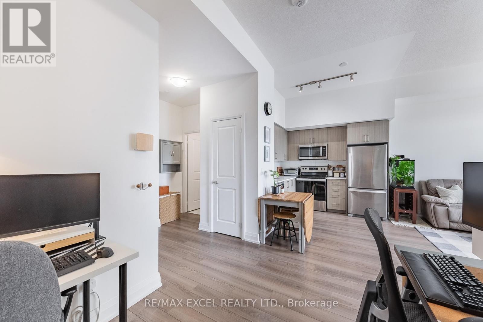 












907 - 3121 SHEPPARD AVENUE E

,
Toronto (Tam O'Shanter-Sullivan),




Ontario
M1T0B6

