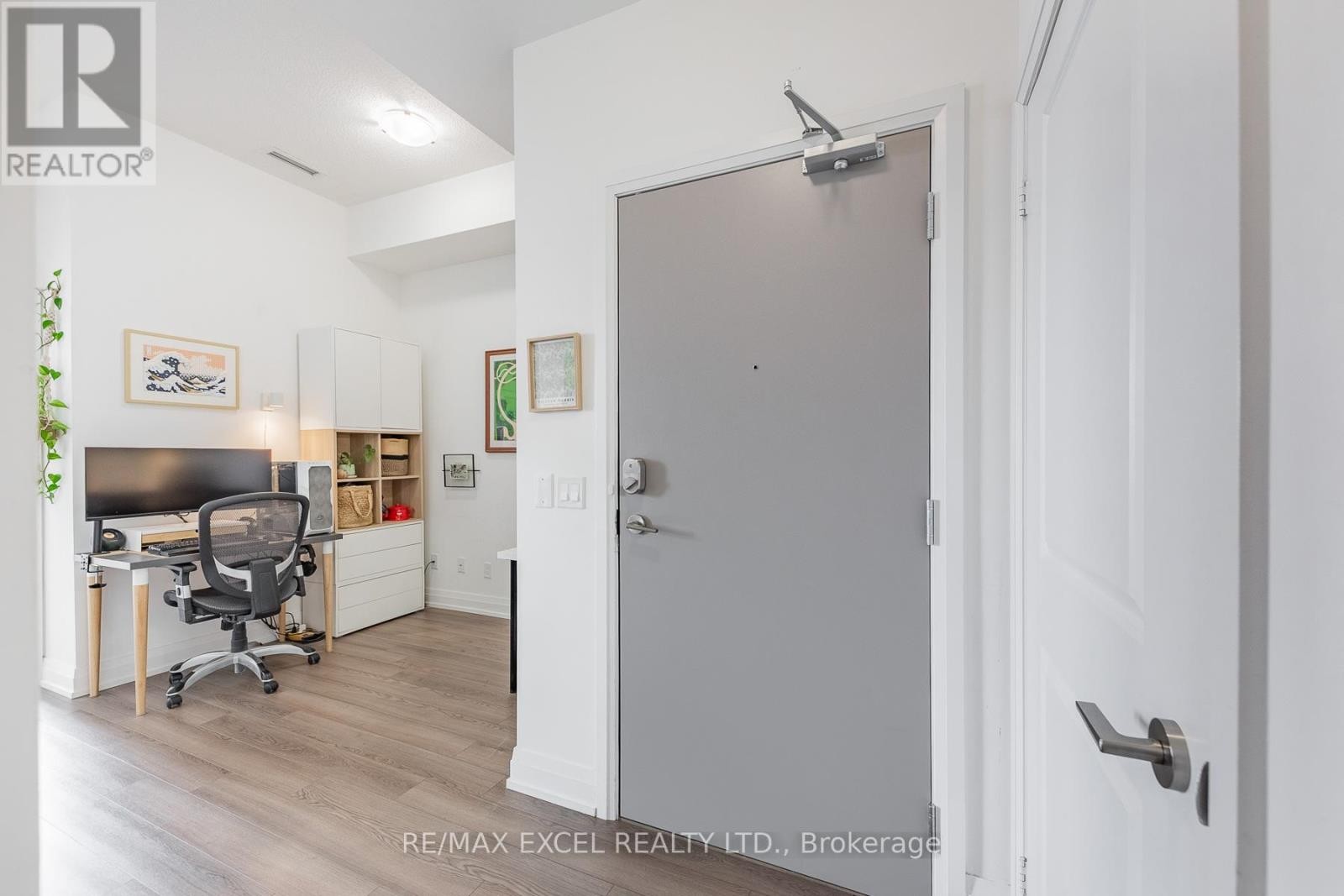 












907 - 3121 SHEPPARD AVENUE E

,
Toronto (Tam O'Shanter-Sullivan),




Ontario
M1T0B6


