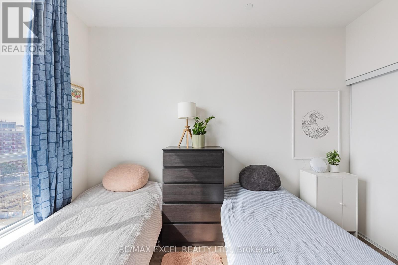 












907 - 3121 SHEPPARD AVENUE E

,
Toronto (Tam O'Shanter-Sullivan),




Ontario
M1T0B6

