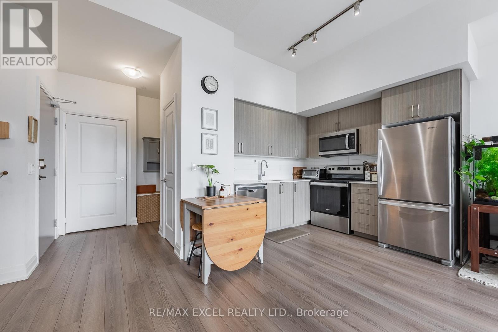 












907 - 3121 SHEPPARD AVENUE E

,
Toronto (Tam O'Shanter-Sullivan),




Ontario
M1T0B6


