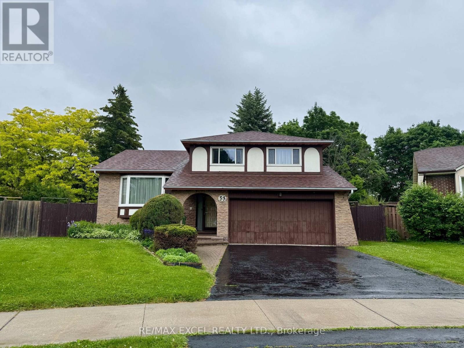 












53 DELBURN DRIVE

,
Toronto (Agincourt North),




Ontario
M1V1A8

