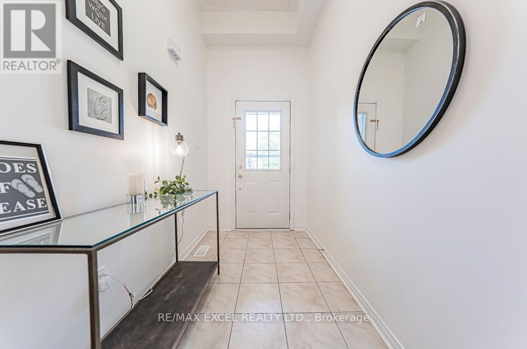 












71A MONTEZUMA TRAIL

,
Toronto (Agincourt North),




Ontario
M1V1K4

