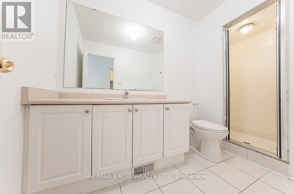 












71A MONTEZUMA TRAIL

,
Toronto (Agincourt North),




Ontario
M1V1K4

