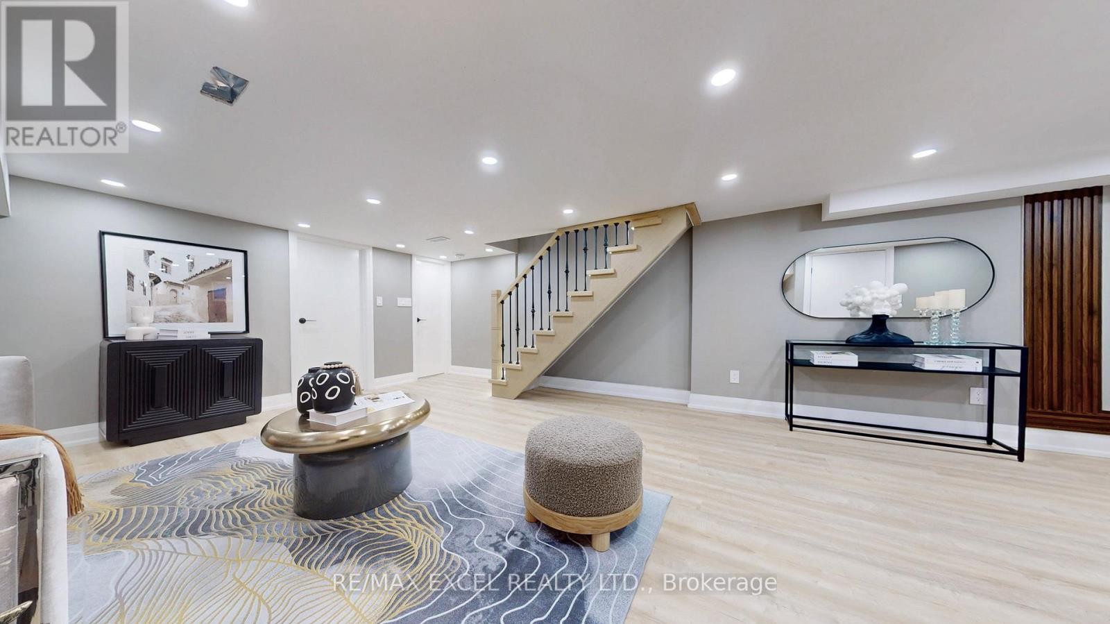 












117 GLEBEMOUNT AVENUE

,
Toronto (Danforth),




Ontario
M4C3R9

