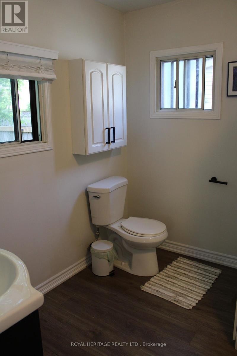 












228 COURT STREET

,
Oshawa (Central),




Ontario
L1H4W7

