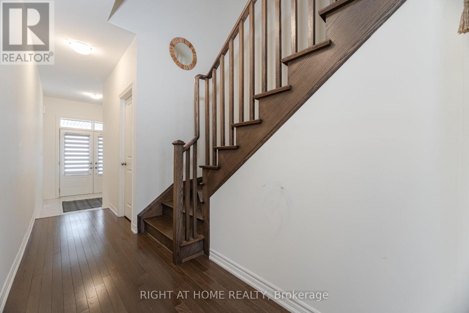 












1247 REXTON DRIVE

,
Oshawa (Kedron),




Ontario
L1L0T3

