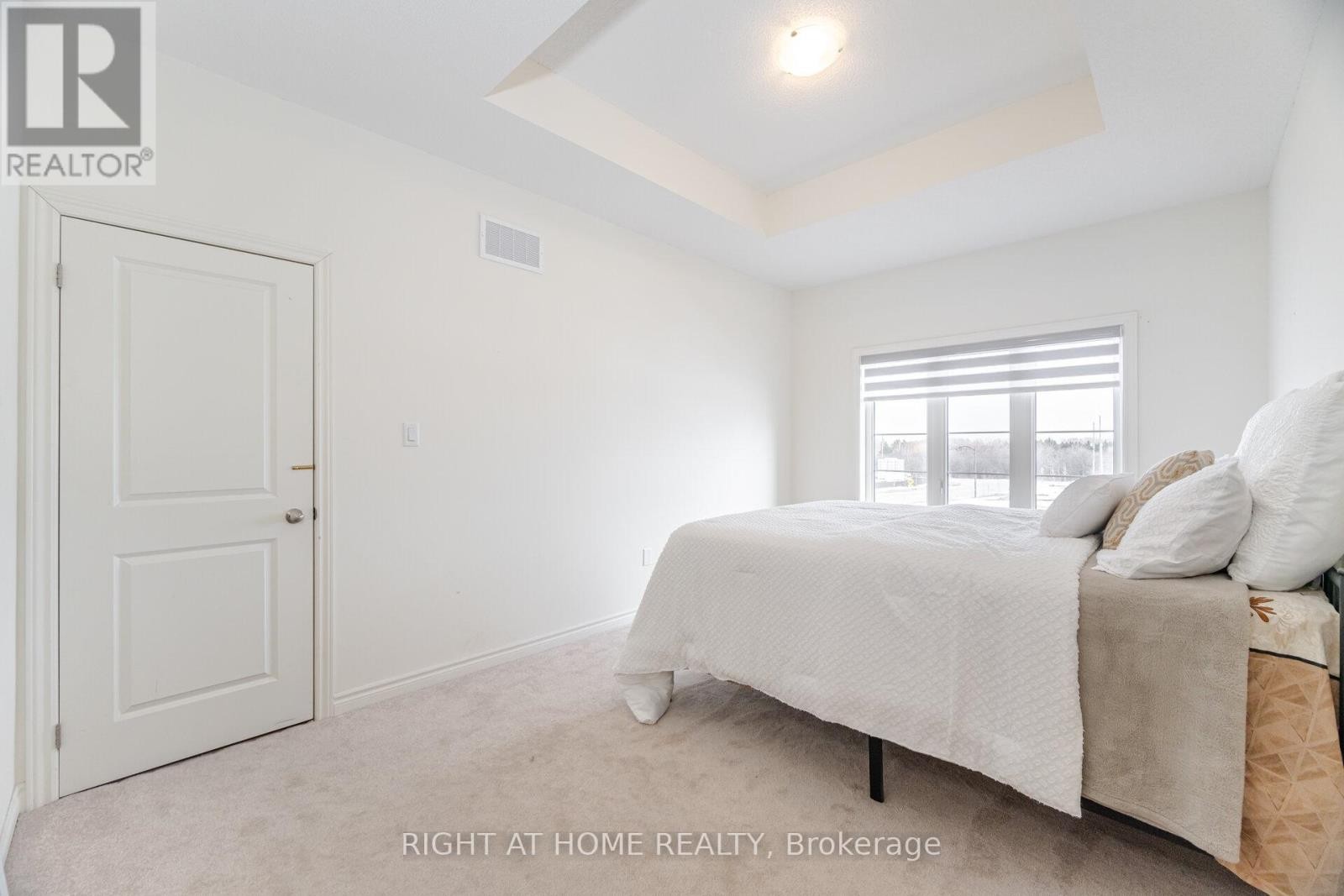 












1247 REXTON DRIVE

,
Oshawa (Kedron),




Ontario
L1L0T3

