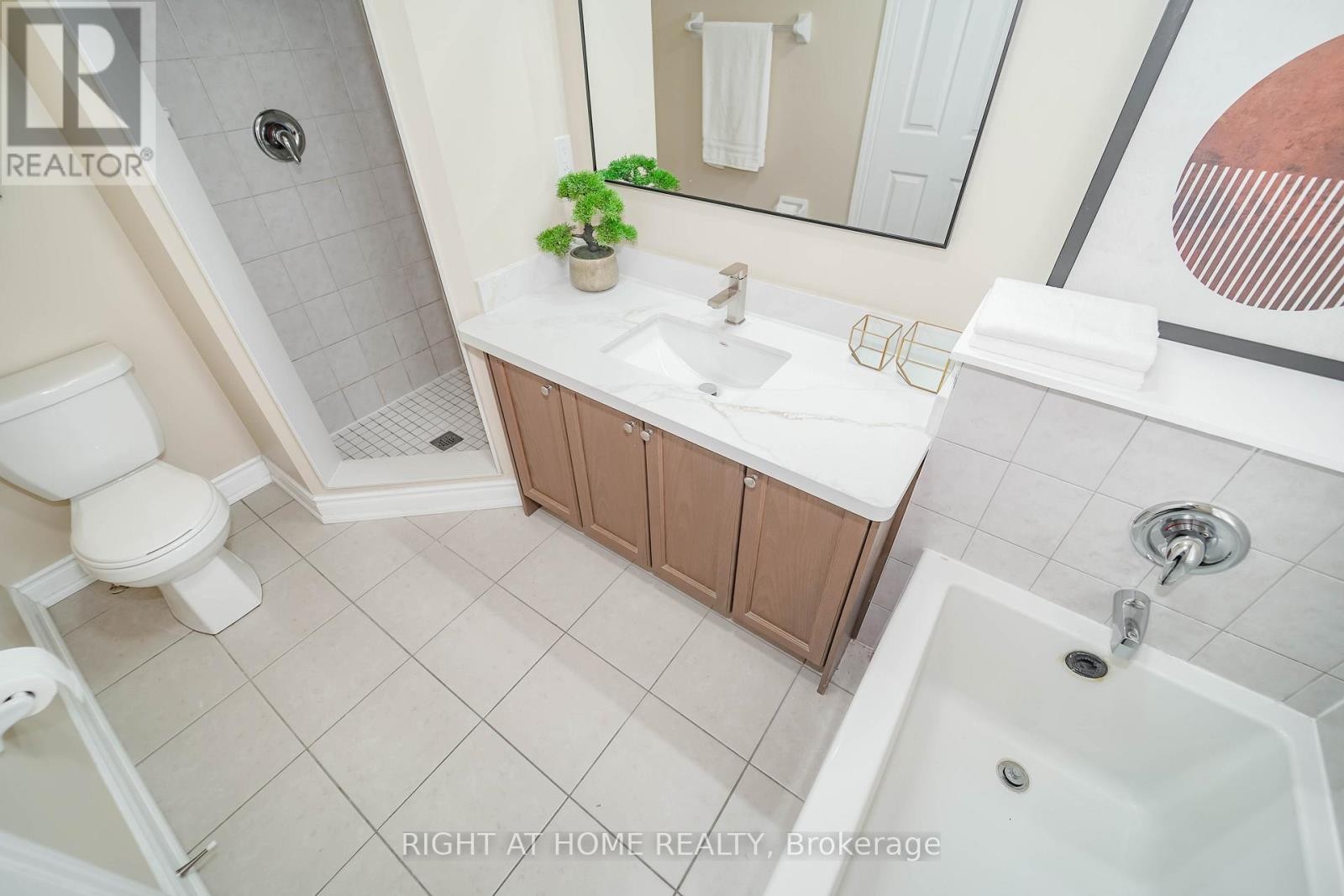 












97 AINLEY ROAD

,
Ajax (Central East),




Ontario
L1Z0S9


