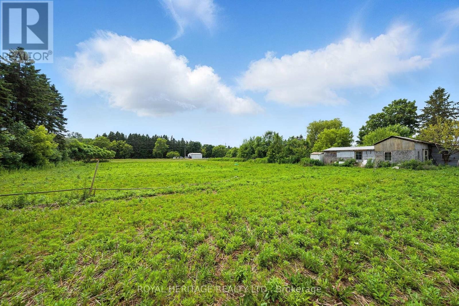 












1595 TAUNTON ROAD

,
Clarington,




Ontario
L0B1J0

