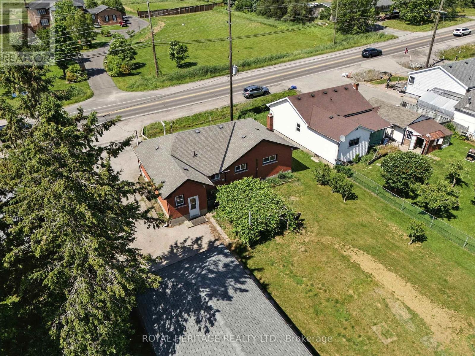 












1595 TAUNTON ROAD

,
Clarington,




Ontario
L0B1J0

