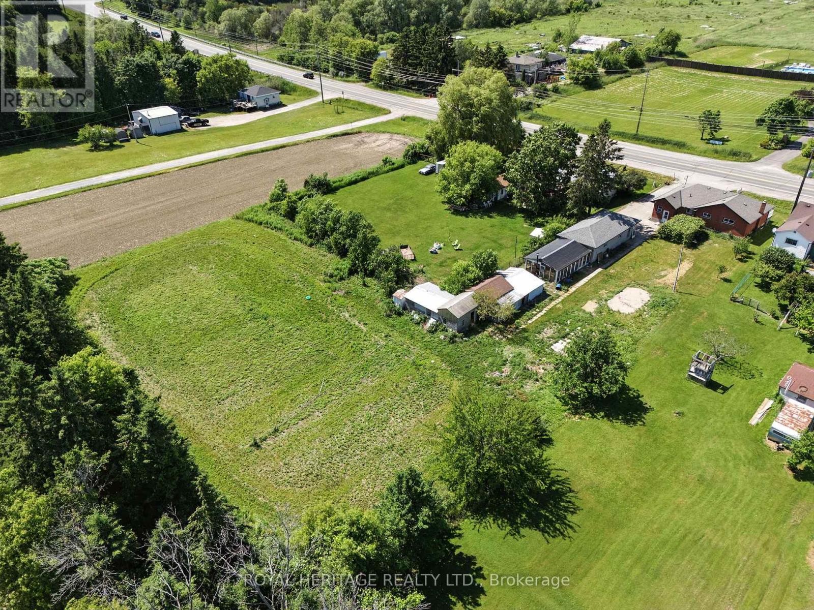 












1595 TAUNTON ROAD

,
Clarington,




Ontario
L0B1J0

