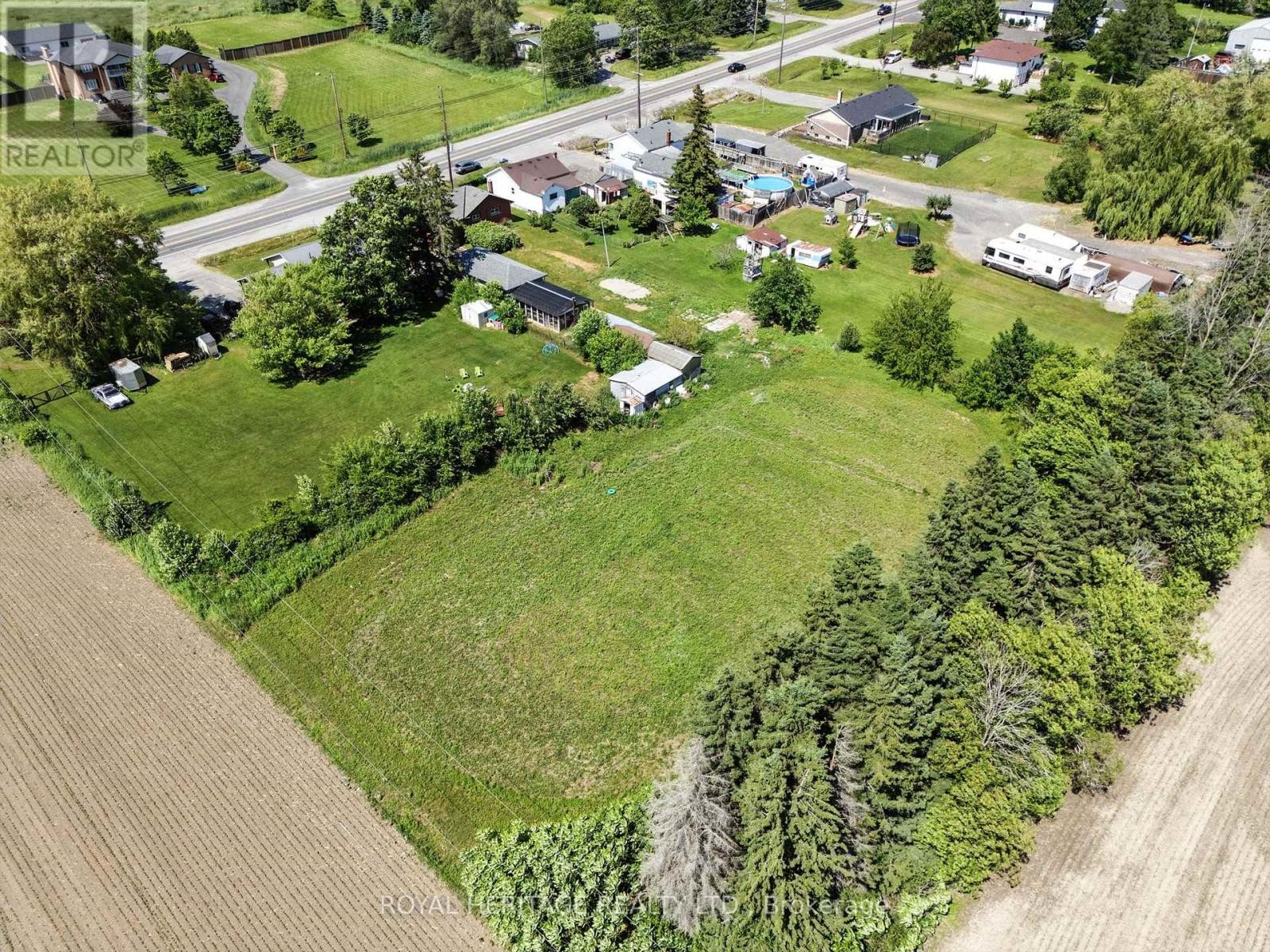 












1595 TAUNTON ROAD

,
Clarington,




Ontario
L0B1J0

