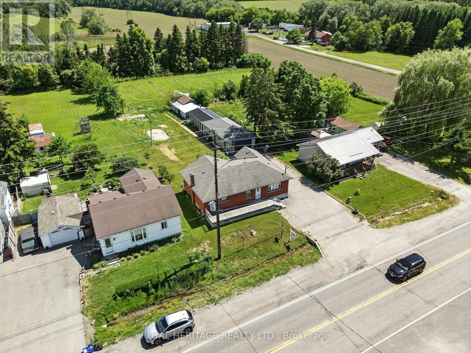 












1595 TAUNTON ROAD

,
Clarington,




Ontario
L0B1J0

