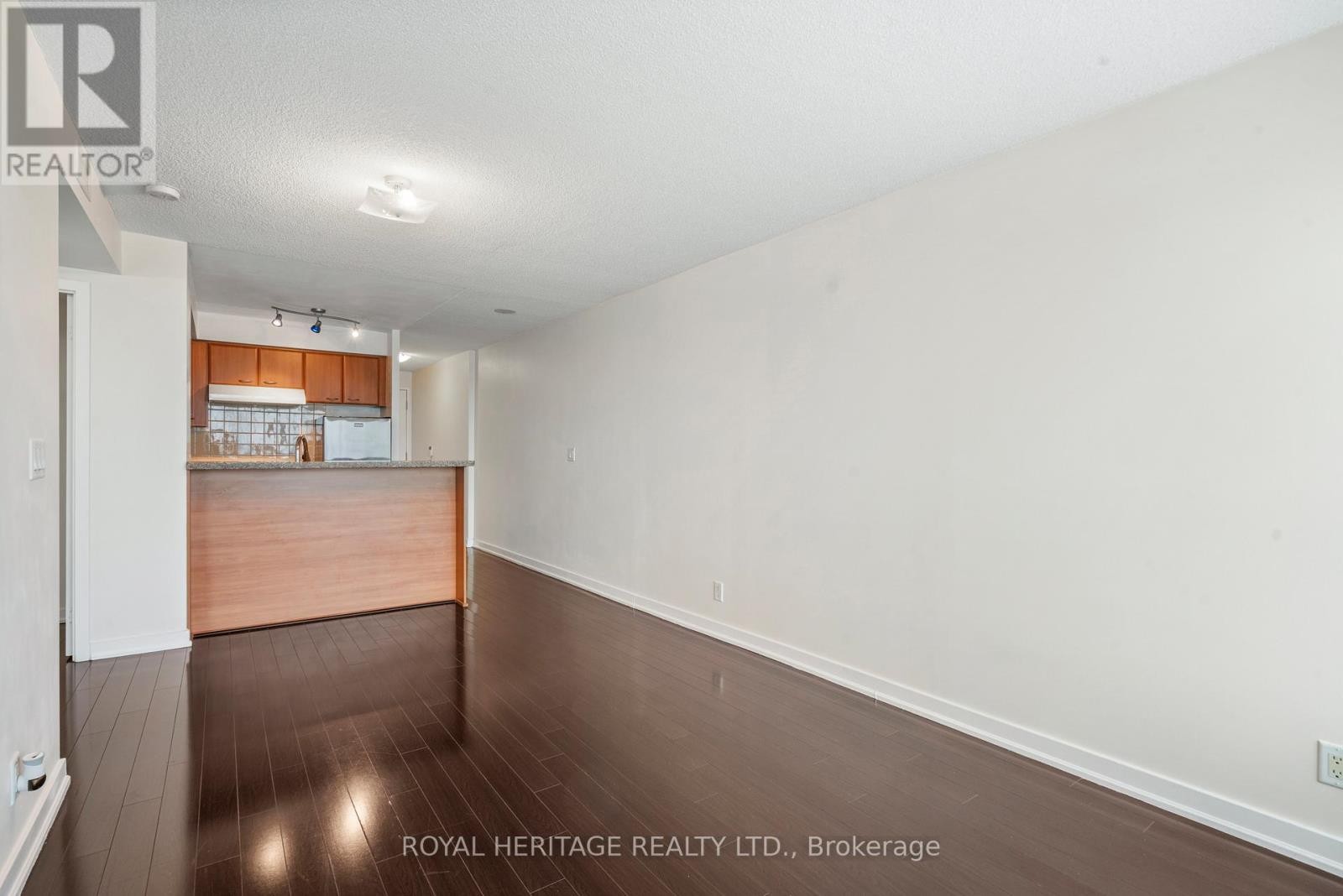 












1716 - 38 LEE CENTRE DRIVE

,
Toronto (Woburn),




Ontario
M1H3J7

