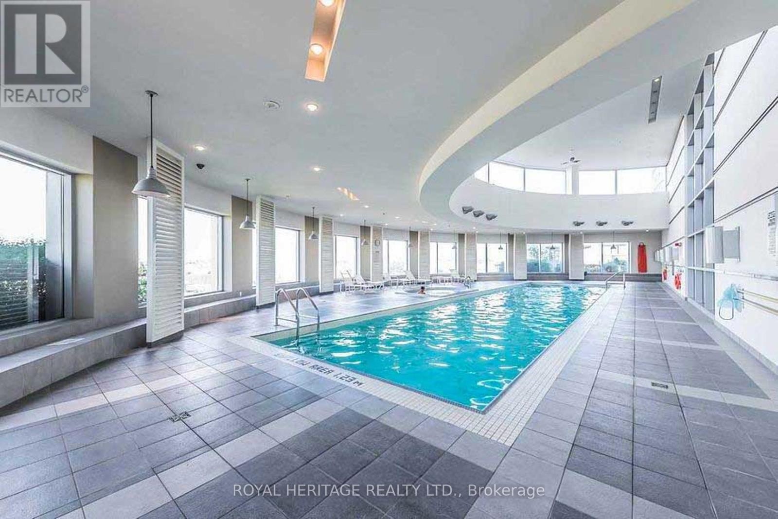 












1716 - 38 LEE CENTRE DRIVE

,
Toronto (Woburn),




Ontario
M1H3J7

