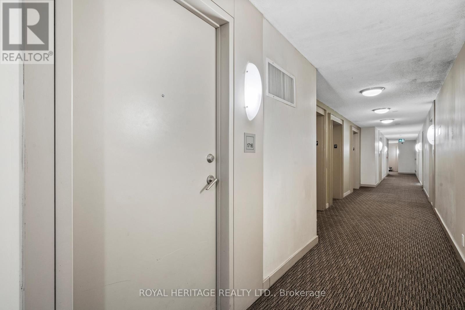












1716 - 38 LEE CENTRE DRIVE

,
Toronto (Woburn),




Ontario
M1H3J7


