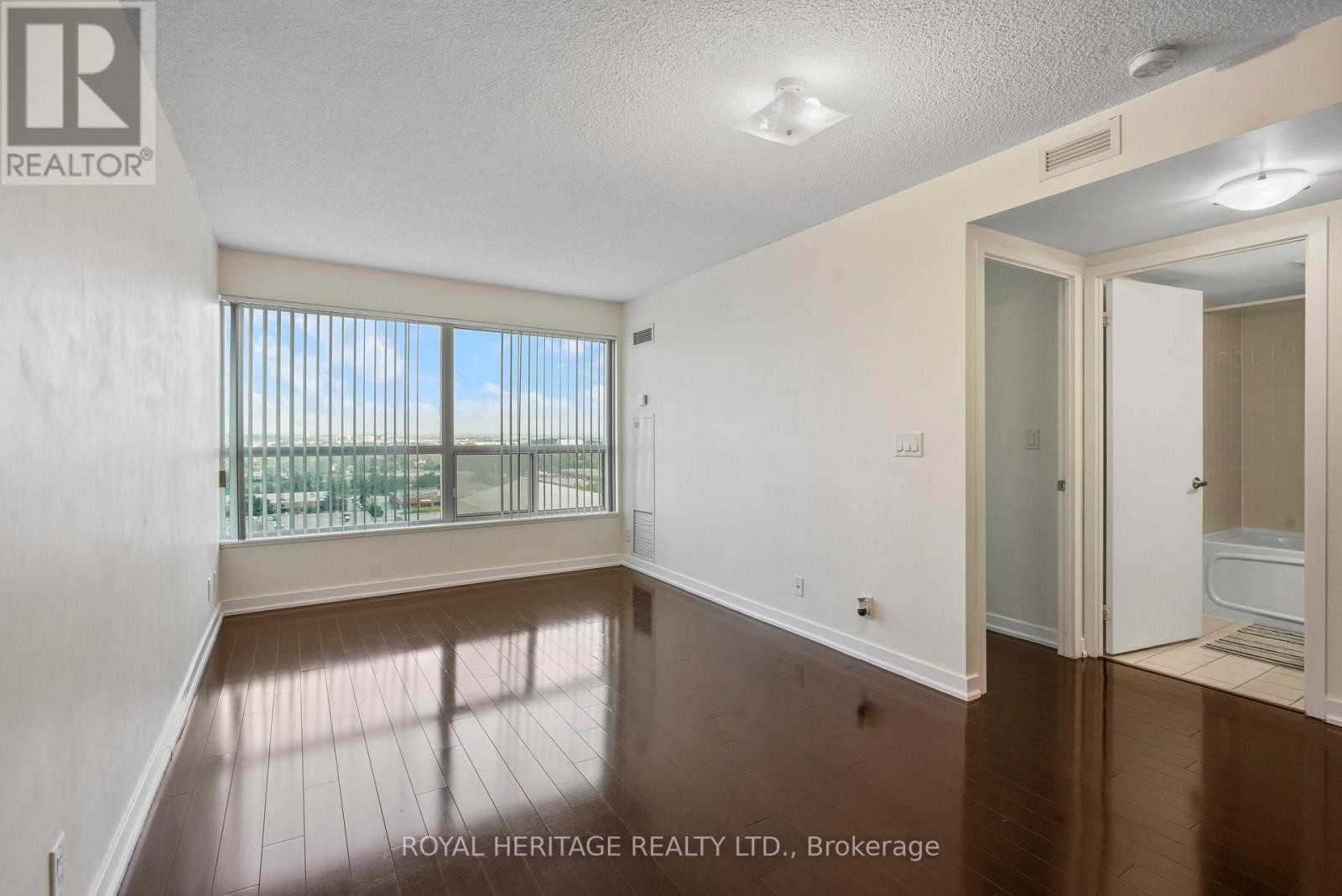 












1716 - 38 LEE CENTRE DRIVE

,
Toronto (Woburn),




Ontario
M1H3J7

