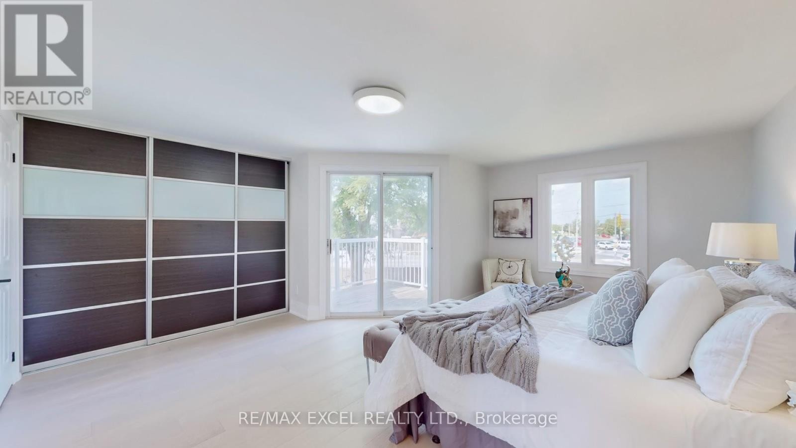 












80 EAGLEVIEW CRESCENT

,
Toronto (Steeles),




Ontario
M1W3N2

