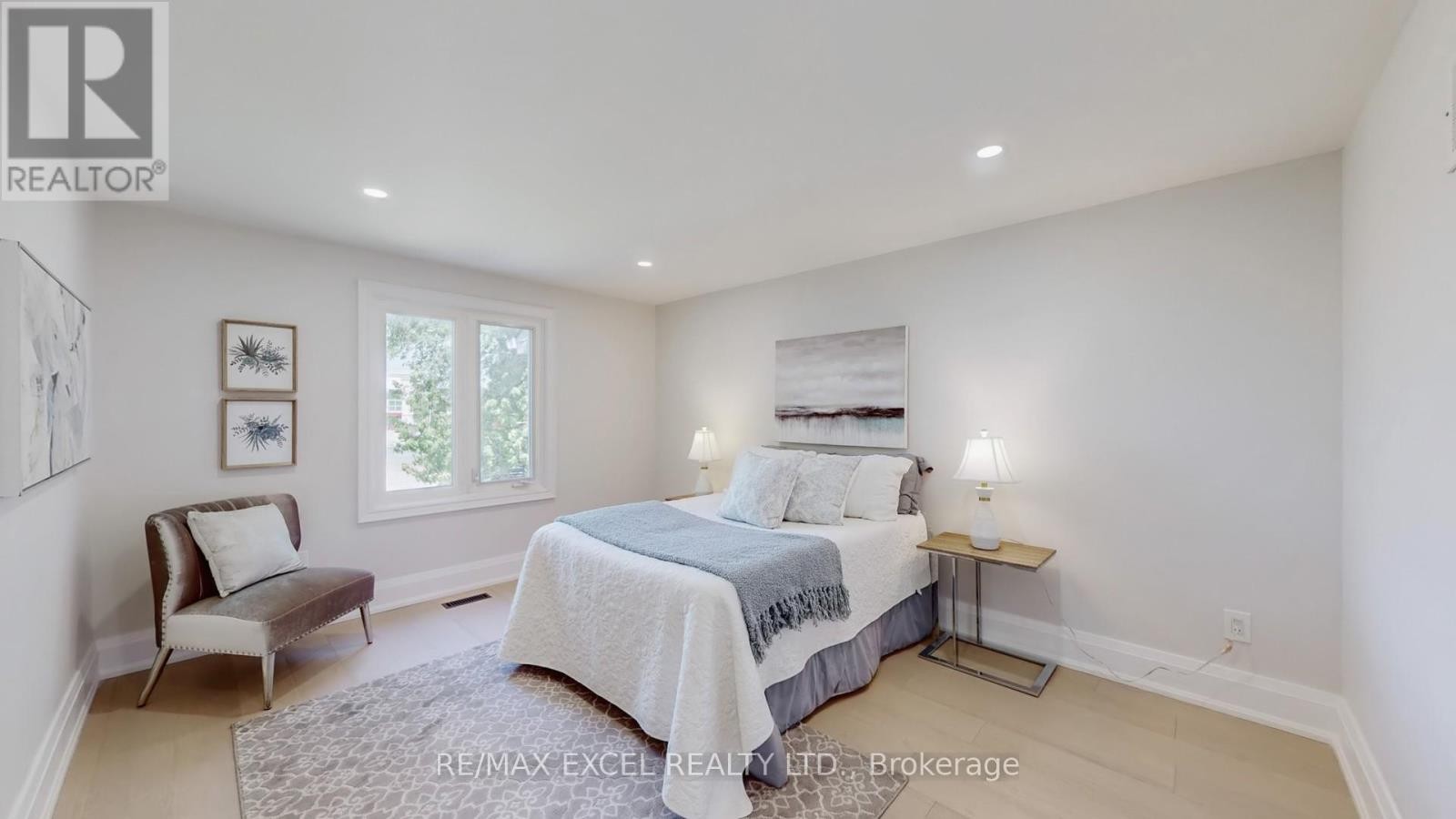 












80 EAGLEVIEW CRESCENT

,
Toronto (Steeles),




Ontario
M1W3N2

