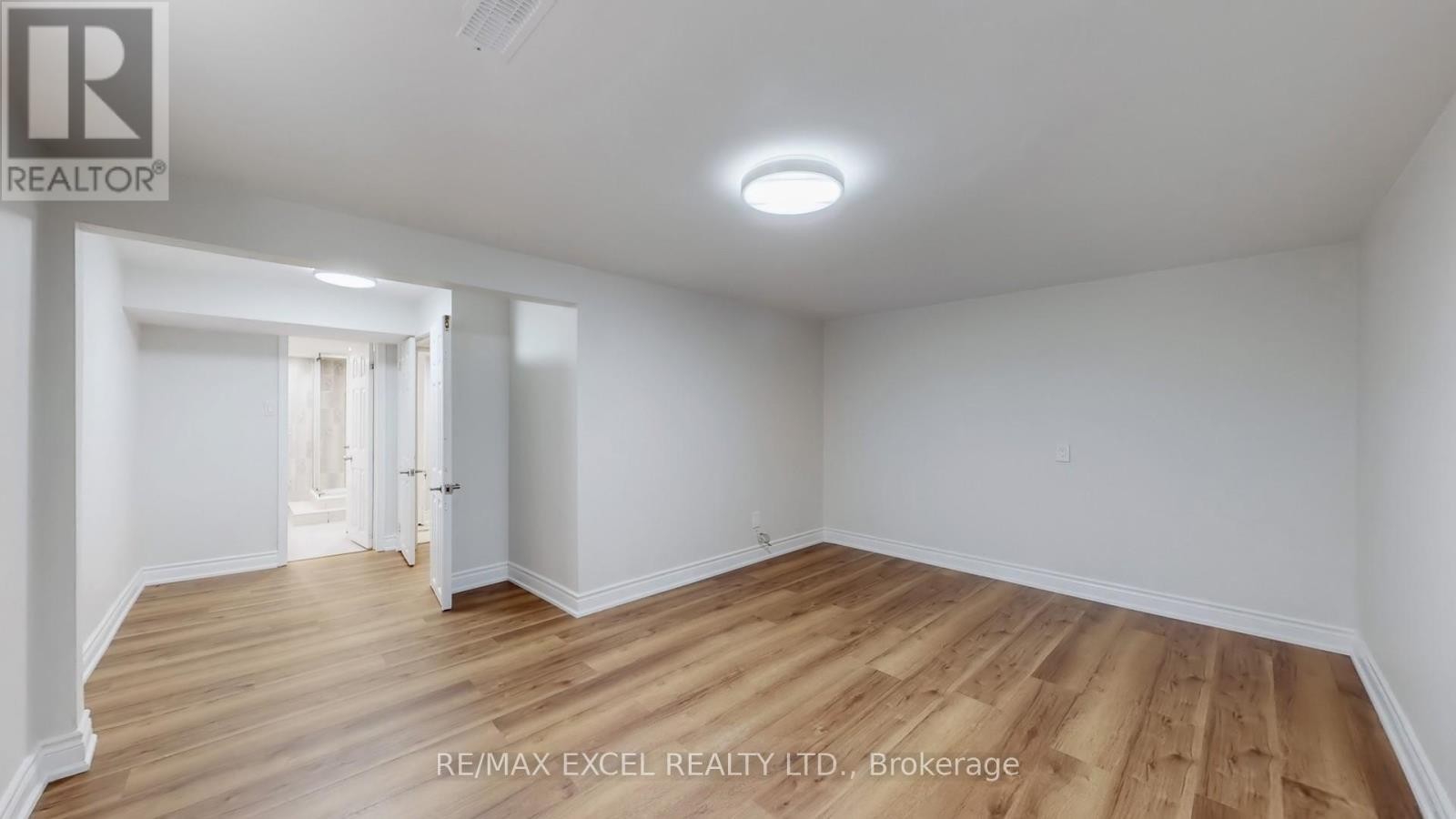 












80 EAGLEVIEW CRESCENT

,
Toronto (Steeles),




Ontario
M1W3N2


