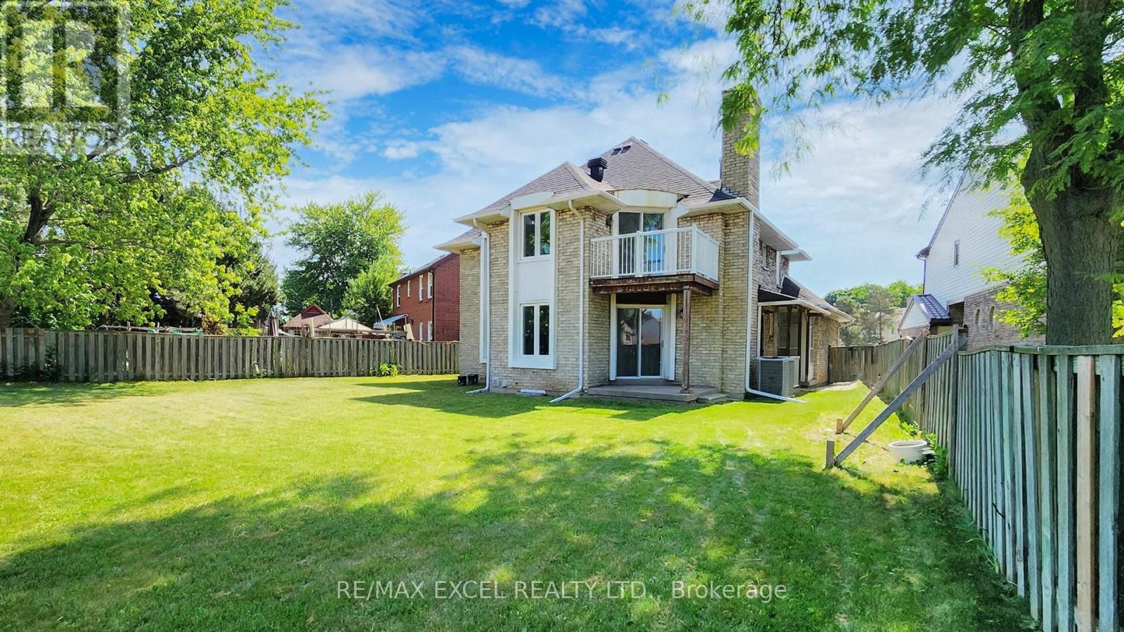 












80 EAGLEVIEW CRESCENT

,
Toronto (Steeles),




Ontario
M1W3N2


