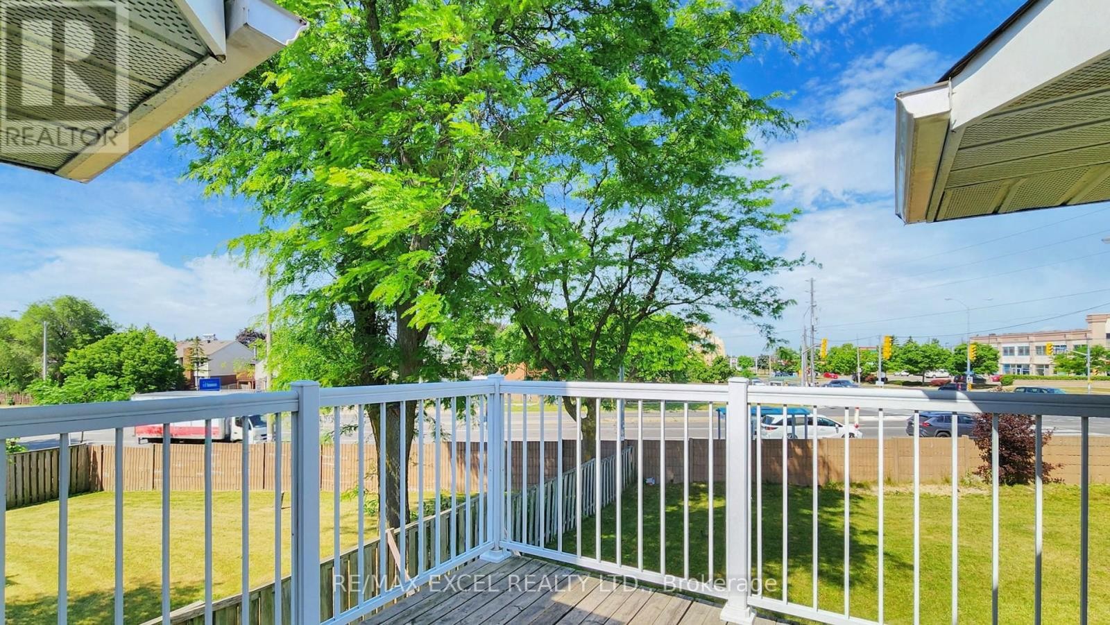












80 EAGLEVIEW CRESCENT

,
Toronto (Steeles),




Ontario
M1W3N2

