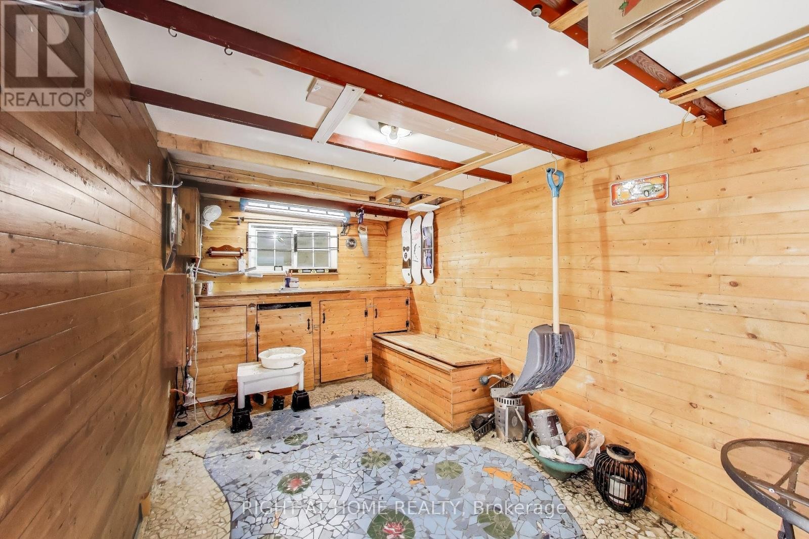 












1071 CRAVEN ROAD

,
Toronto (Greenwood-Coxwell),




Ontario
M4J4V7


