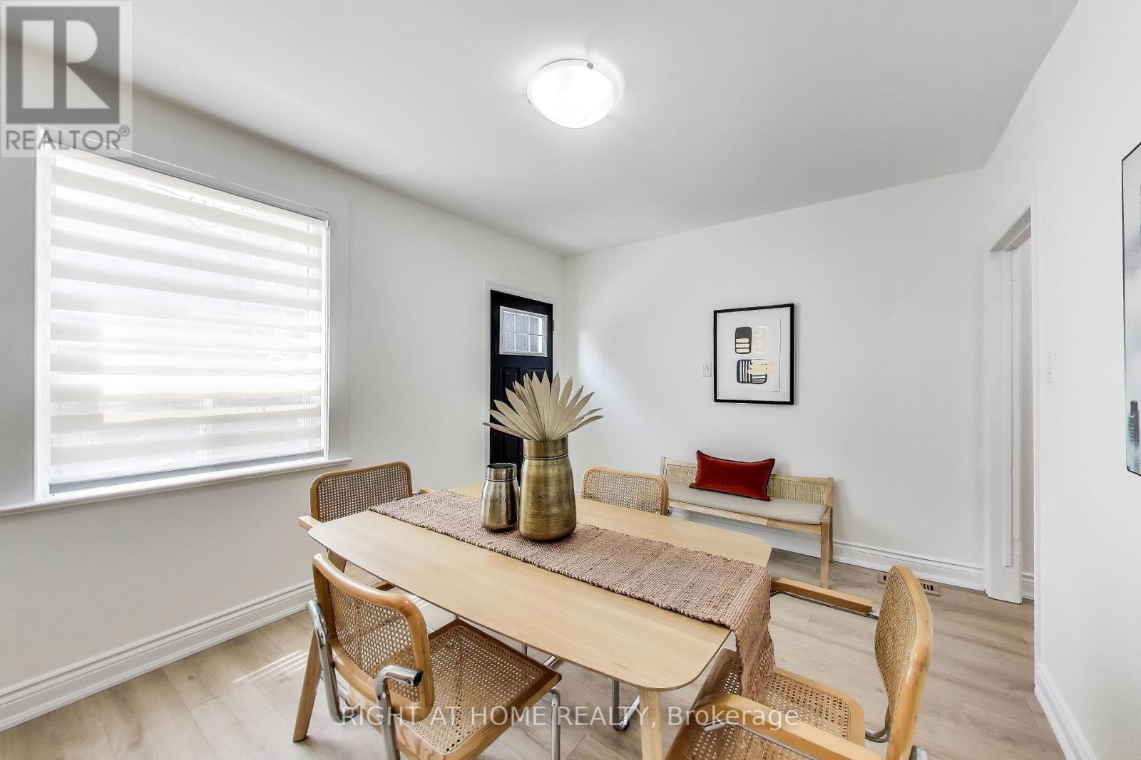 












1071 CRAVEN ROAD

,
Toronto (Greenwood-Coxwell),




Ontario
M4J4V7

