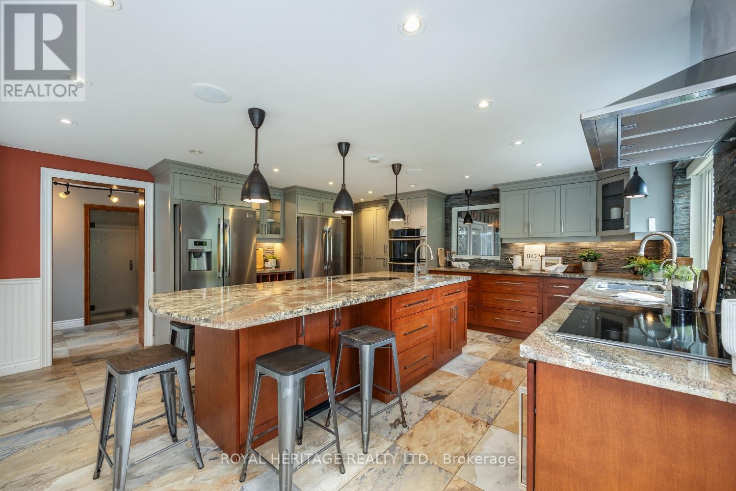 












4395 WESTNEY ROAD N

,
Pickering,




Ontario
L1Y1A2

