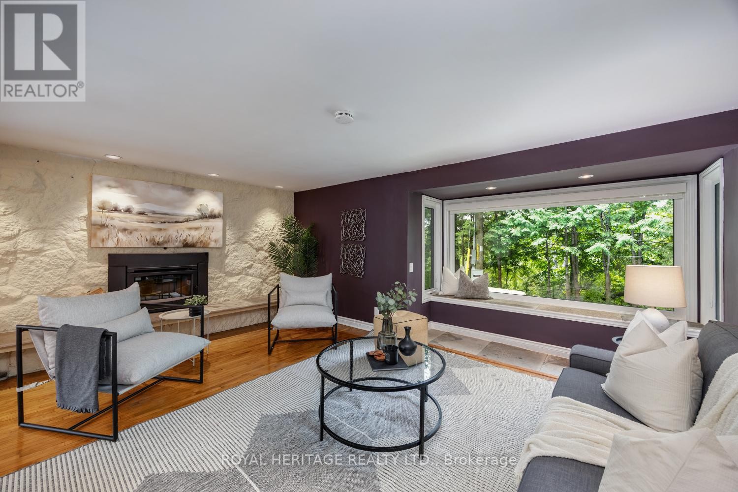 












4395 WESTNEY ROAD N

,
Pickering,




Ontario
L1Y1A2

