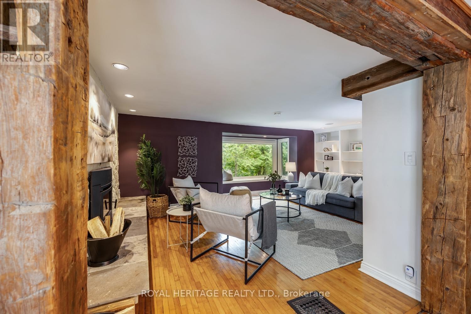 












4395 WESTNEY ROAD N

,
Pickering,




Ontario
L1Y1A2

