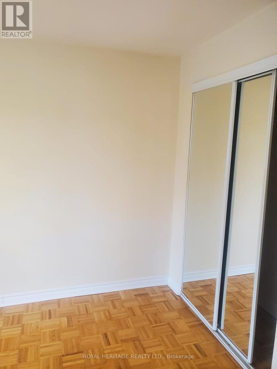 












UNIT 7 - 677 MARKSBURY ROAD

,
Pickering (West Shore),




Ontario
L1W2T3


