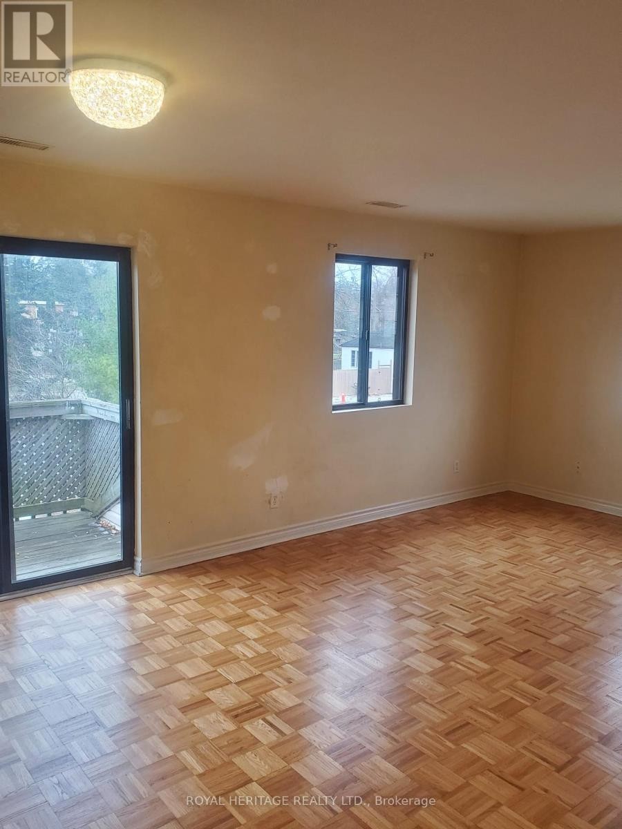 












UNIT 7 - 677 MARKSBURY ROAD

,
Pickering (West Shore),




Ontario
L1W2T3

