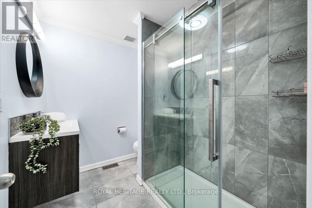 












10420 RUSSELL ROAD

,
Scugog,




Ontario
L9L1B3


