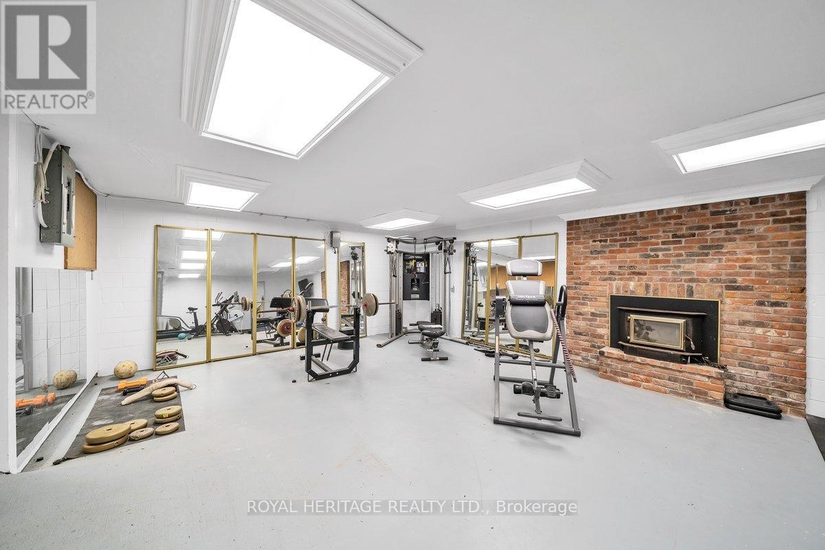 












10420 RUSSELL ROAD

,
Scugog,




Ontario
L9L1B3

