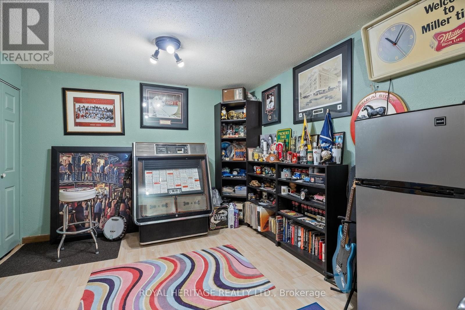 












44 - 1310 FIELDLIGHT BOULEVARD

,
Pickering (Liverpool),




Ontario
L1V2Y8

