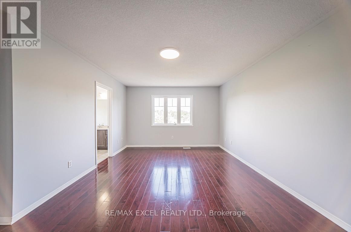 












3 HEADON AVENUE

,
Ajax (Central East),




Ontario
L1Z1R4

